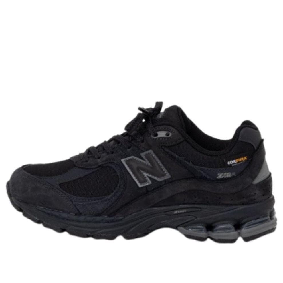 NEW BALANCE 2002R CORDURA PHANTOM BLACK