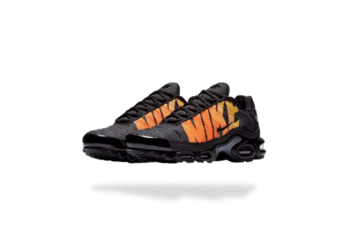 AIR MAX PLUS TN  STRIPES PACK  BLACK/ORANGE