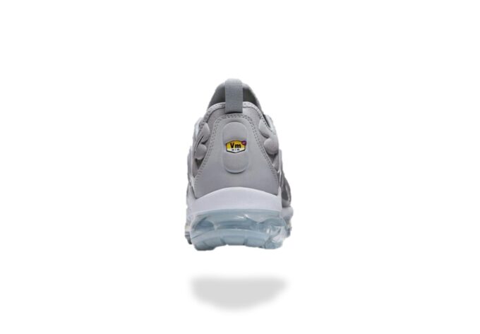 AIR VAPORMAX PLUS TN WOLF GREY