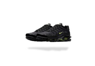 AIR MAX PLUS TN BLACK VOLT
