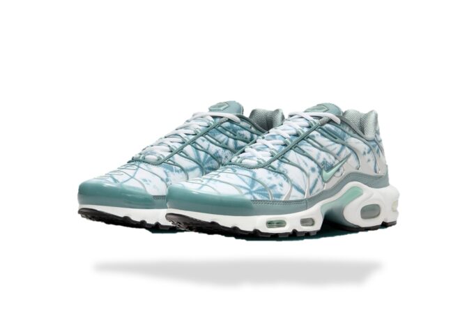 AIR MAX PLUS TN PALM PACK GREEN