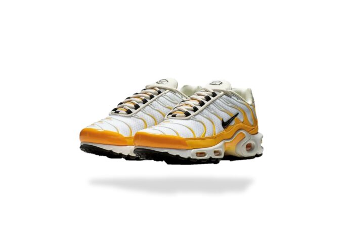 AIR MAX PLUS TN UNIVERSITY GOLD WHITE YELLOW