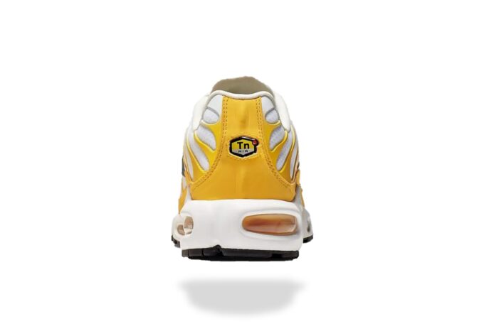 AIR MAX PLUS TN UNIVERSITY GOLD WHITE YELLOW