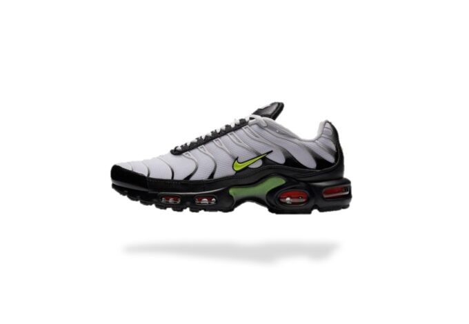 AIR MAX PLUS TN WHITE BLACK VOLT