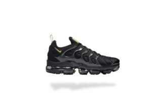 AIR VAPORMAX PLUS BLACK METALLIC GOLD