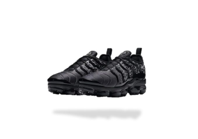 AIR VAPORMAX PLUS GEOMETRIC BLACK WHITE