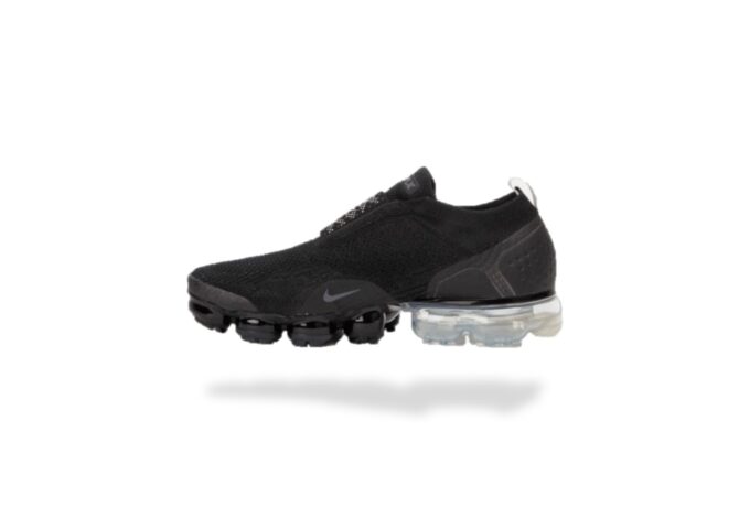 AIR VAPORMAX MOC 2 BLACK LIGHT CREAM