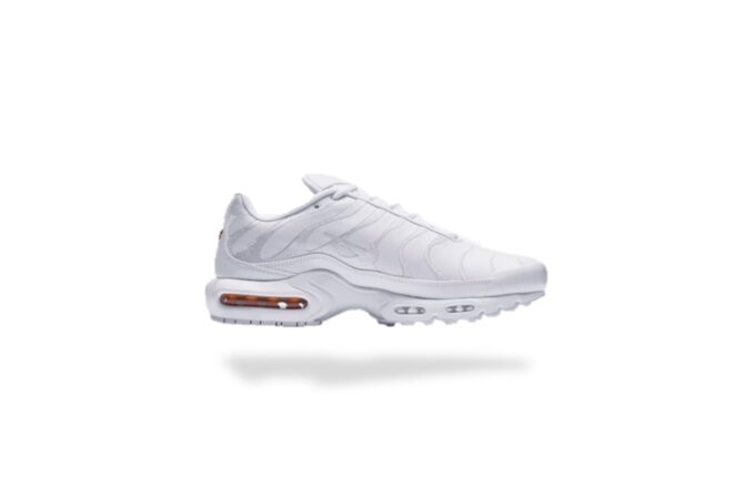 NIKE AIR MAX PLUS TN TRIPLE WHITE LEATHER