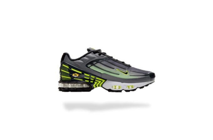 NIKE AIR MAX PLUS TN 3 GREY VOLT NEON