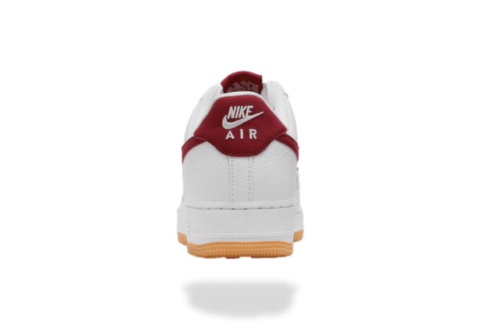 AIR FORCE 1 LOW  07 WHITE TEAM RED GUM