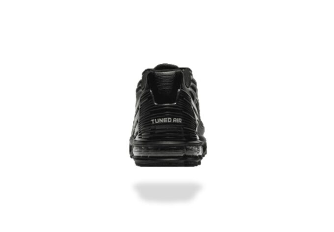 NIKE AIR MAX PLUS TN 3 JUST DO IT BLACK VOLT