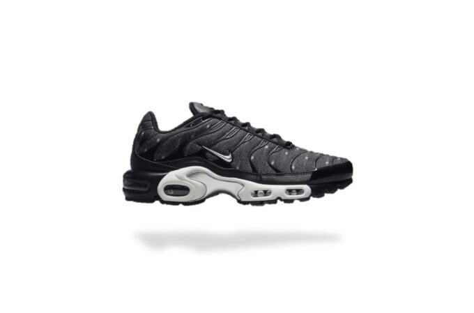 NIKE AIR MAX PLUS TN BLACK  TWILL