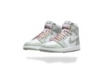 WMNS AIR JORDAN 1 RETRO HIGH OG SEAFOAM