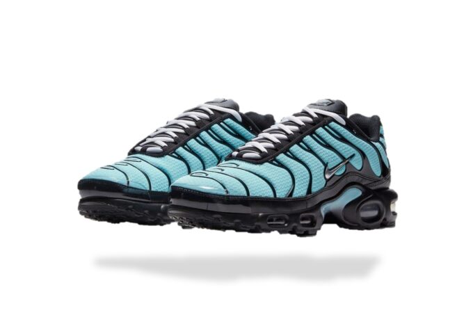 NIKE TUNED 1 AIR MAX PLUS TN AQUA BLUE TIFFANY