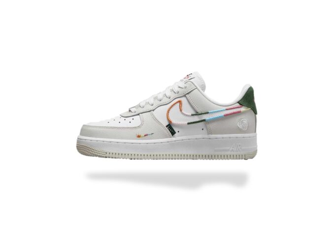 NIKE AIR FORCE 1 LOW ALL PETALS UNITED