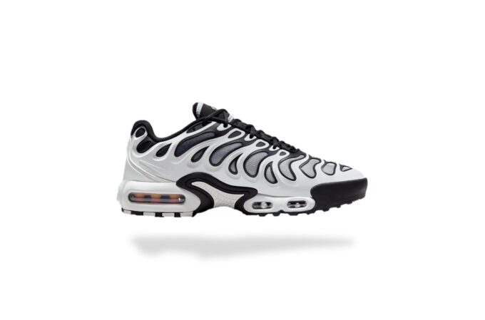 NIKE AIR MAX PLUS TN DRIFT PANDA