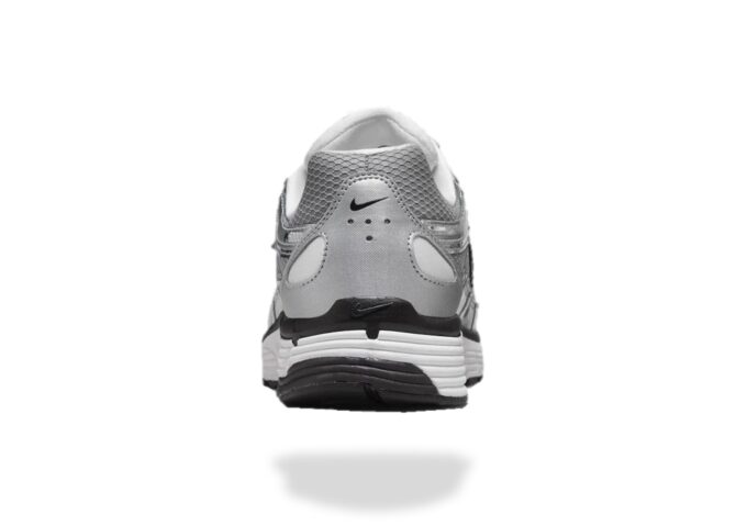 NIKE P-6000 METALLIC SILVER