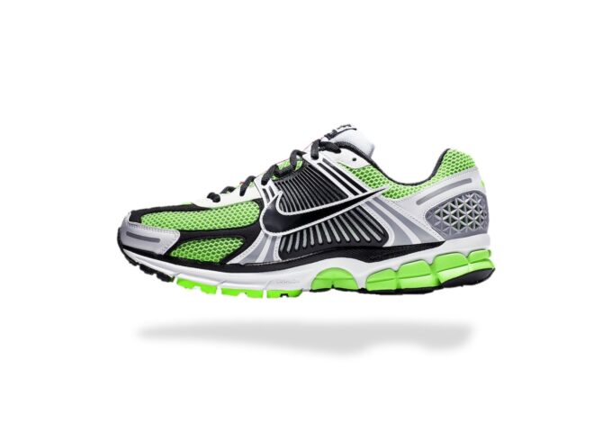 NIKE ZOOM VOMERO 5 ELECTRIC GREEN