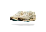 NIKE ZOOM VOMERO 5 OATMEAL