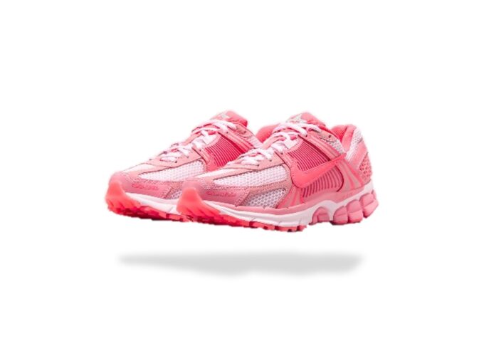 NIKE ZOOM VOMERO 5 TRIPLE PINK