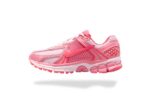 NIKE ZOOM VOMERO 5 TRIPLE PINK