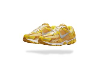 NIKE ZOOM VOMERO 5 VARSITY MAIZE - YELLOW OCHRE