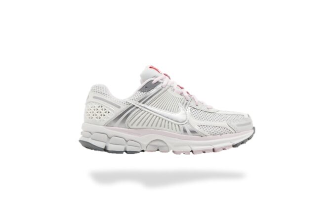 NIKE ZOOM VOMERO 5 WHITE PINK