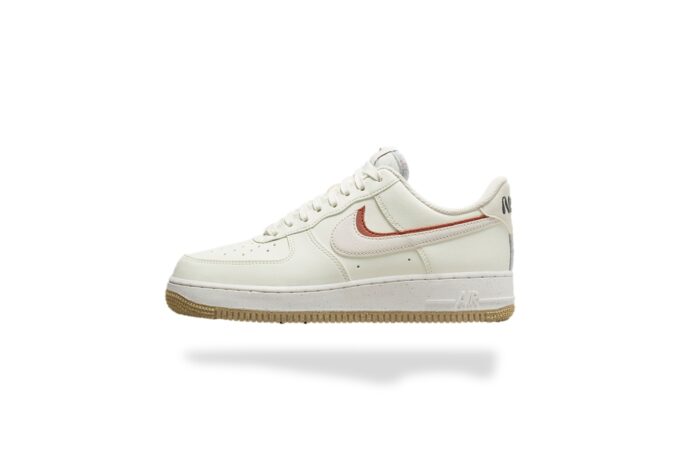 NIKE AIR FORCE 1 LOW 82 LX SAIL CINNABAR