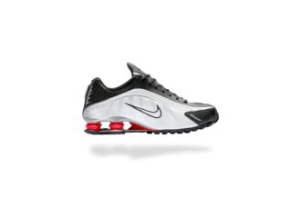 NIKE SHOX R4 BLACK METALLIC SILVER RED