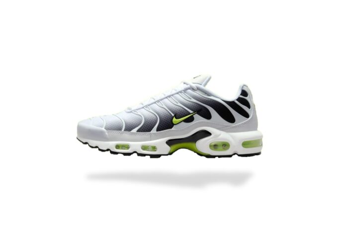 NIKE AIR MAX PLUS TN WHITE VOLT