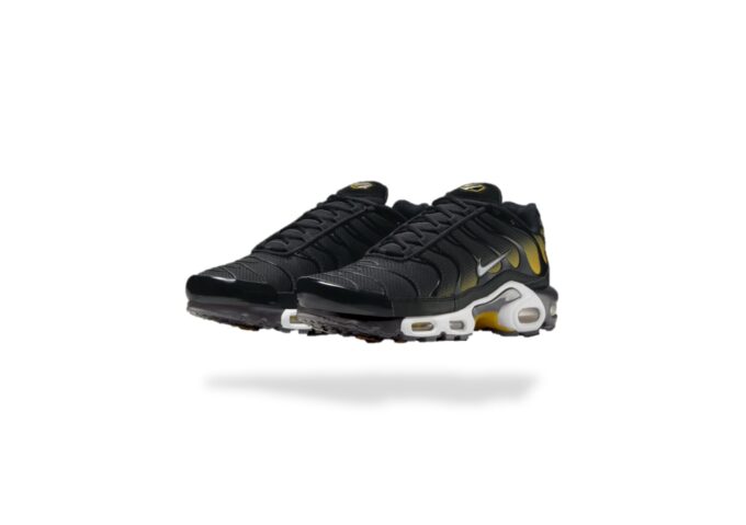 NIKE AIR MAX PLUS TN BLACK UNIVERSITY GOLD