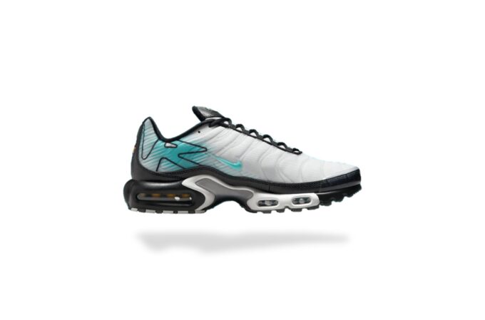 NIKE AIR MAX PLUS TN MERCURIAL VAPOR