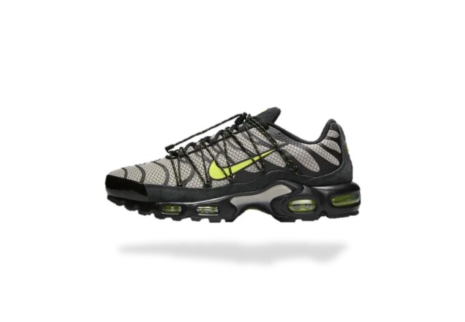 NIKE AIR MAX PLUS TN UTILITY BLACK TAN VOLT