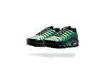 NIKE AIR MAX PLUS TN VAPOR GREEN