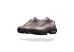 NIKE AIR MAX 95 X A MA MANIÈRE WHILE YOU WERE SLEEPING