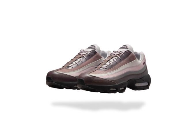 NIKE AIR MAX 95 X A MA MANIÈRE WHILE YOU WERE SLEEPING