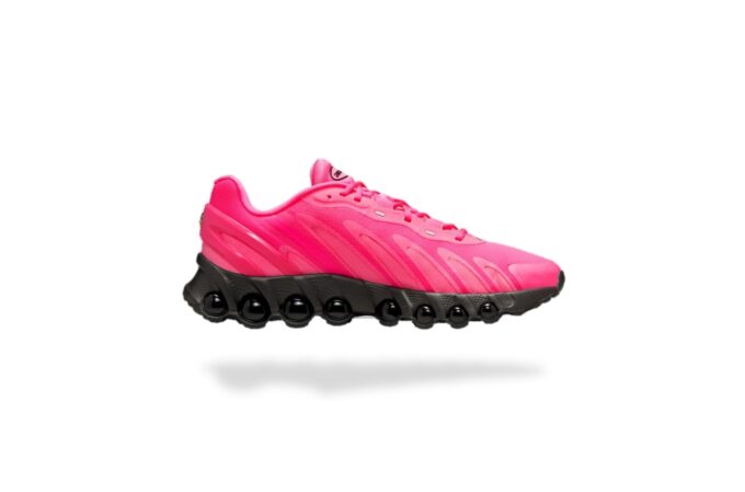 NIKE AIR MAX DN8 HYPER PINK