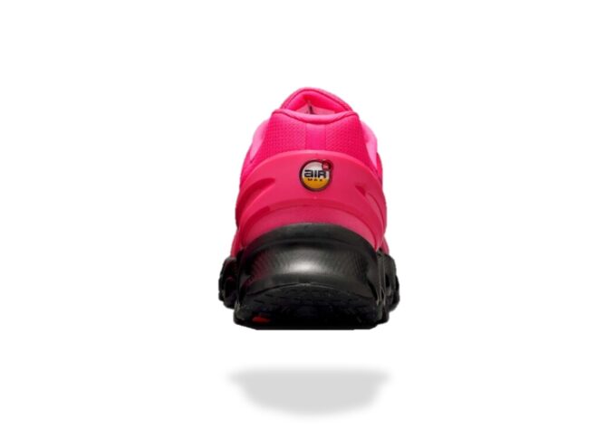 NIKE AIR MAX DN8 HYPER PINK