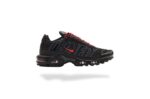 NIKE AIR MAX PLUS TN TUNED BLACK RED