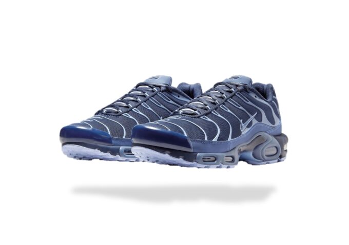 NIKE AIR MAX PLUS TN OBSIDIAN ALUMINIUM