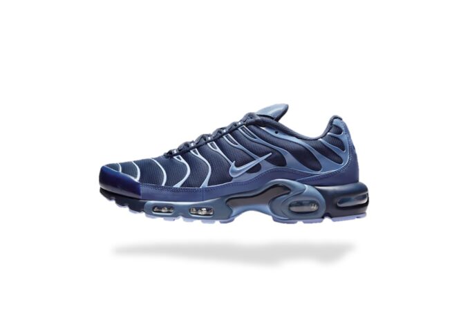 NIKE AIR MAX PLUS TN OBSIDIAN ALUMINIUM