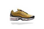 NIKE AIR MAX PLUS TN VII VARSITY MAIZE