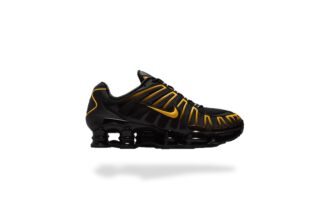 NIKE SHOX TL BLACK UNIVERSITY GOLD