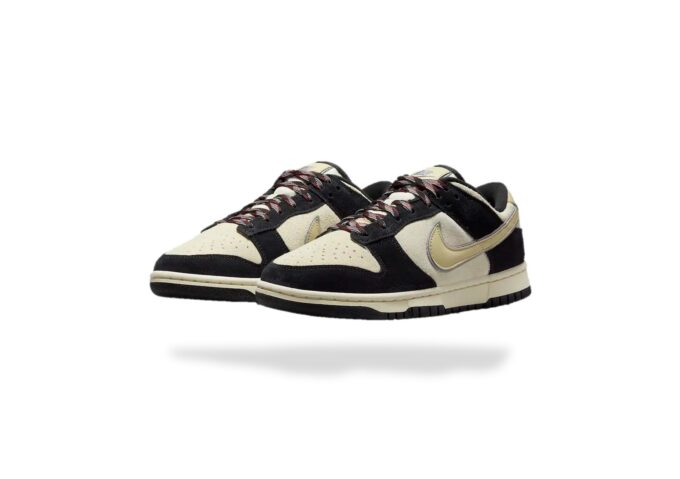 NIKE DUNK LOW BLACK SUEDE LX Team Gold