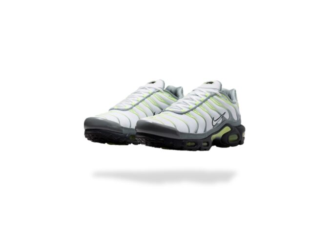 NIKE AIR MAX PLUS TN LIGHT LIQUID LIME