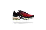 NIKE AIR MAX PLUS TN LIGHT CRIMSON BLACK VOLT