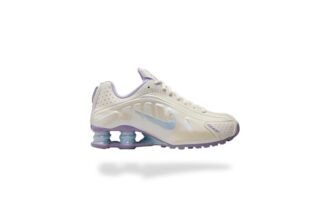 NIKE SHOX R4 SOFT PEARL